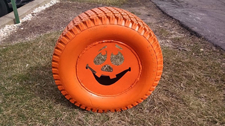 Cute Pumpkin Tire Decoration